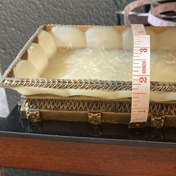 Vintage Elegant Gold and Cream Decorative Tray - Picture 9 of 12